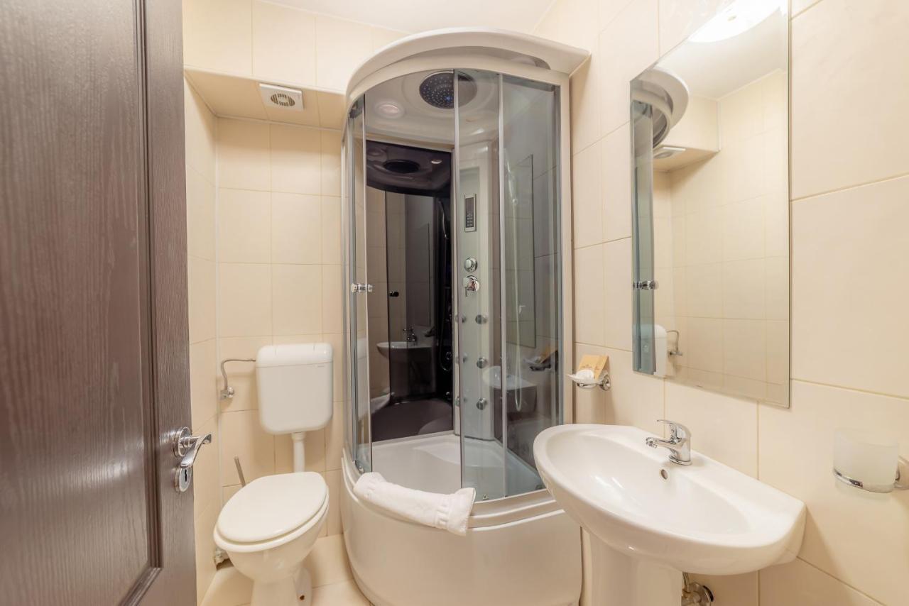 Pension Cluj Buitenkant foto